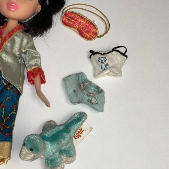 Bratz Slumber Party Jade Fashion Doll 2002 Original Sleepover Pajamas - Picture 11 of 15